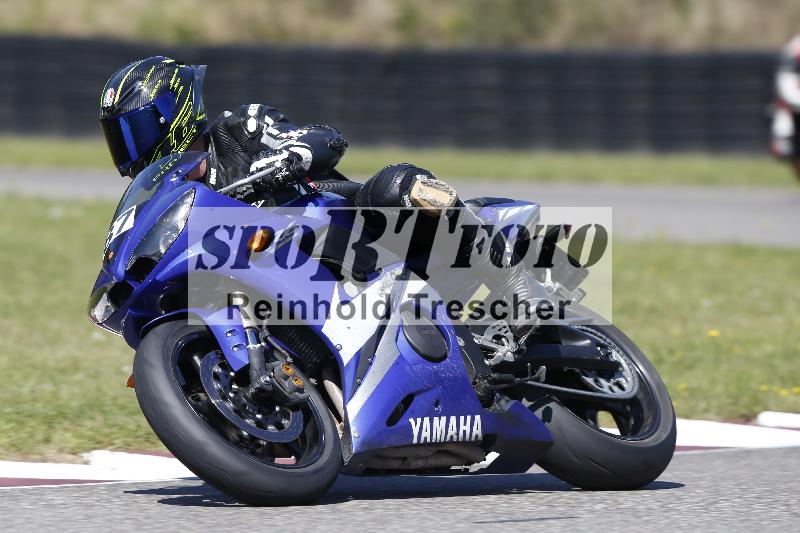 Archiv-2025/48 25.08.2025 Cornu Master School ADR/rot-rouge/87